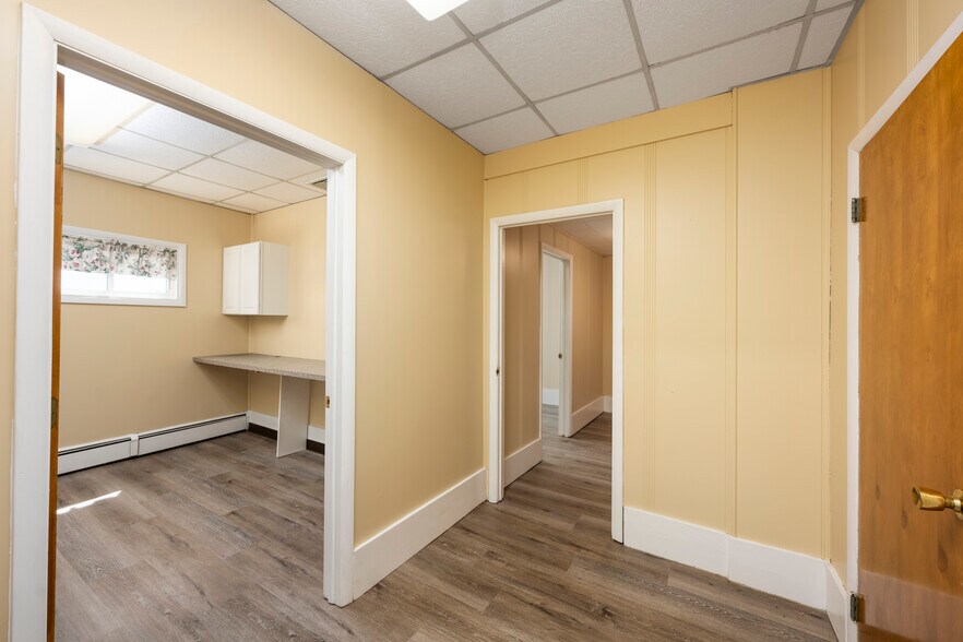 More Photos Of 64 Gleneida Ave, Carmel Storefront Retail Office For Lease
