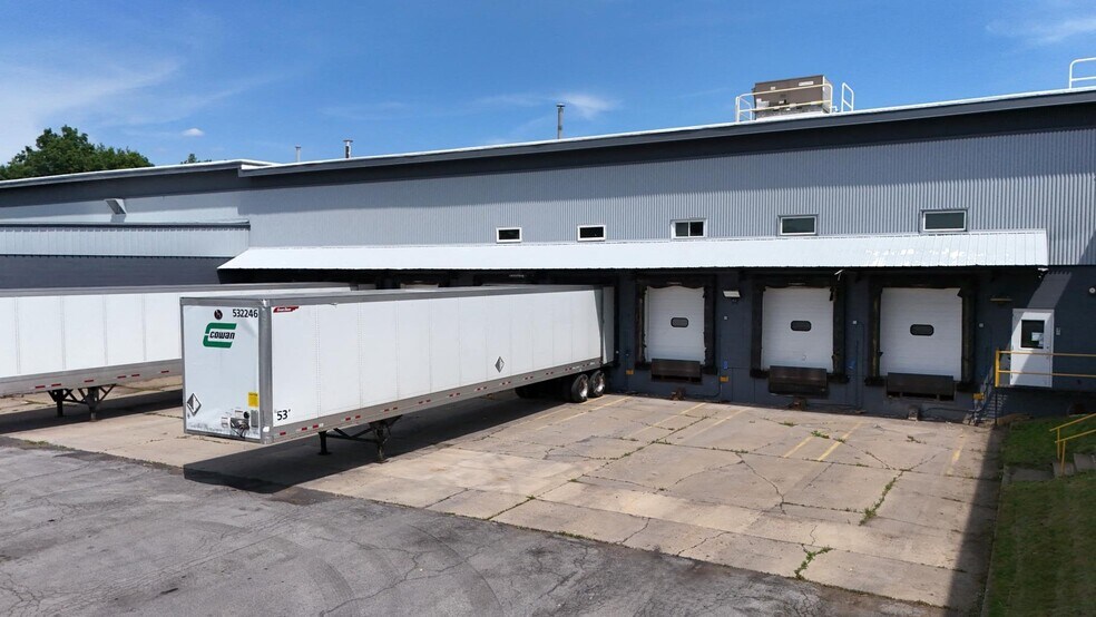 More Photos Of 8673 Lyons Marengo Rd, Lyons Manufacturing For Lease