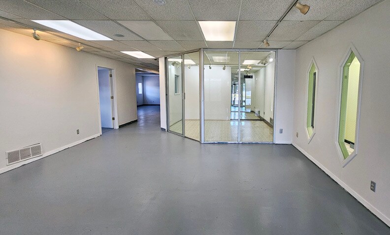 More Photos Of 223 N Wahsatch Ave, Colorado Springs Office For Sale