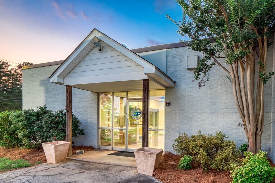 More Photos Of 9126 Industrial Blvd NE, Covington Warehouse For Sale