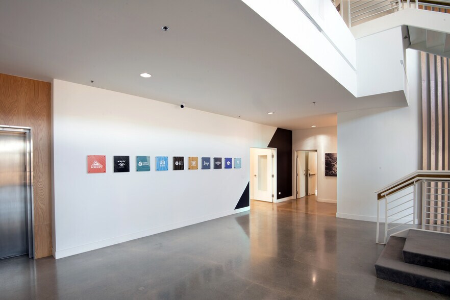 More Photos Of 1 International Ct, Broomfield Office For Sale