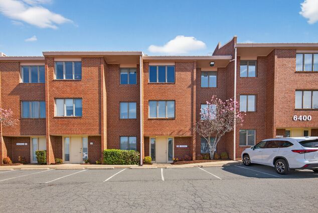 More Photos Of 6400 Seven Corners Pl, Falls Church Office For Sale