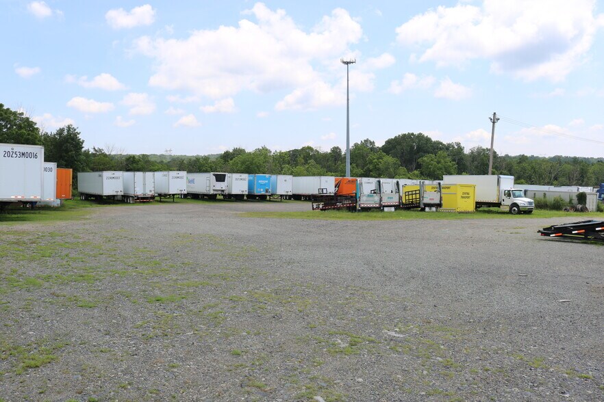 More Photos Of 2703 Geryville Pike, Pennsburg Warehouse For Sale