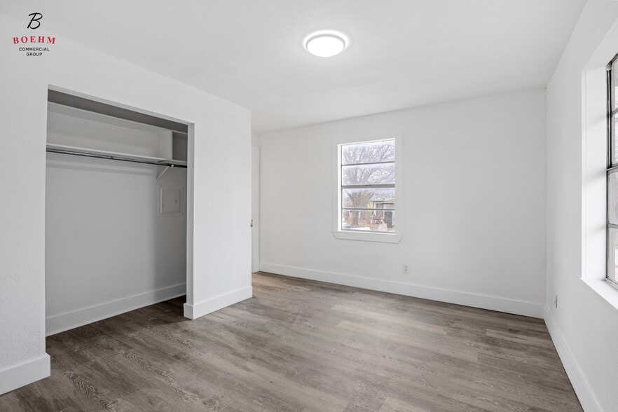 More Photos Of 2906-2908 Hunt St, Kerrville Apartments For Sale