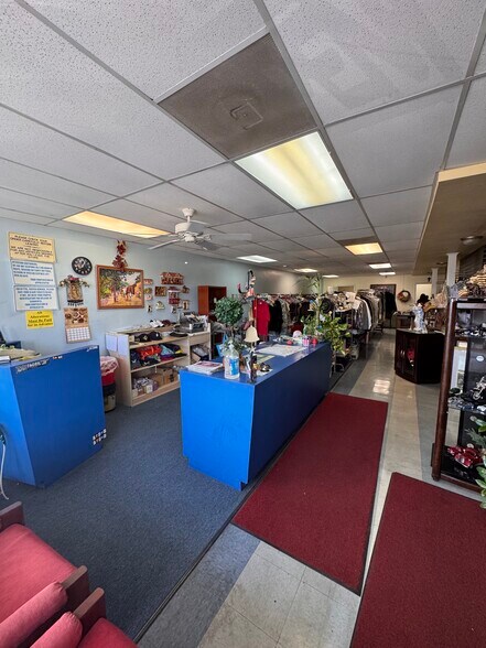 More Photos Of 609 Pat Booker Rd, Universal City Storefront Retail Office For Sale