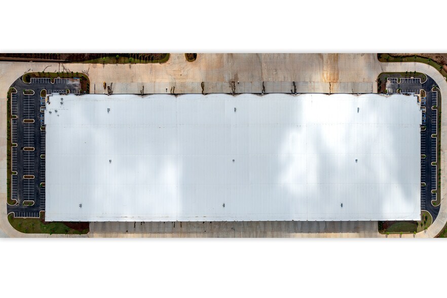 More Photos Of 7995 Bowen Road, Palmetto Distribution For Lease