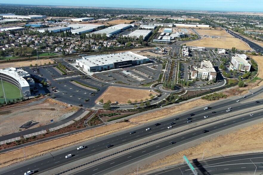 More Photos Of 1911 Freedom Way, Roseville Land For Sale