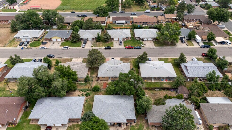 More Photos Of 213 N 11th Ct, Brighton Apartments For Sale