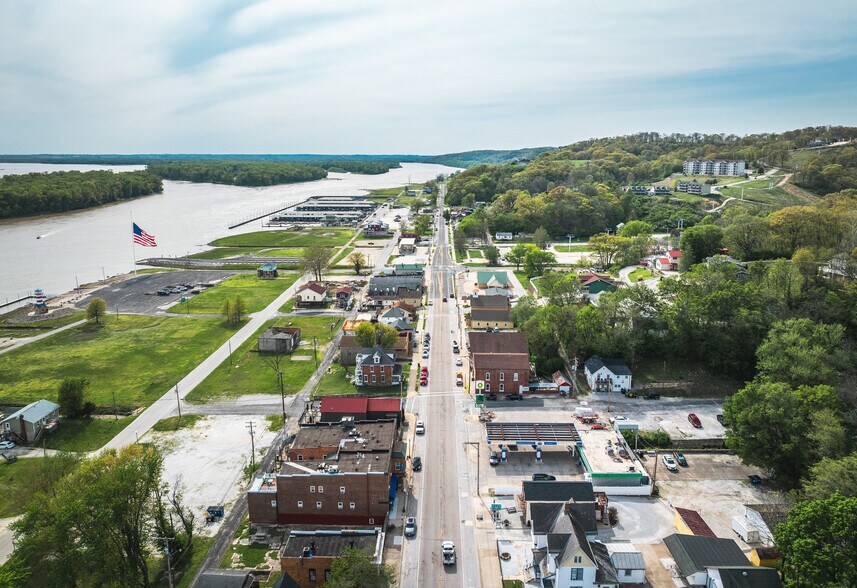 More Photos Of 1435 Main st, Grafton Specialty For Sale