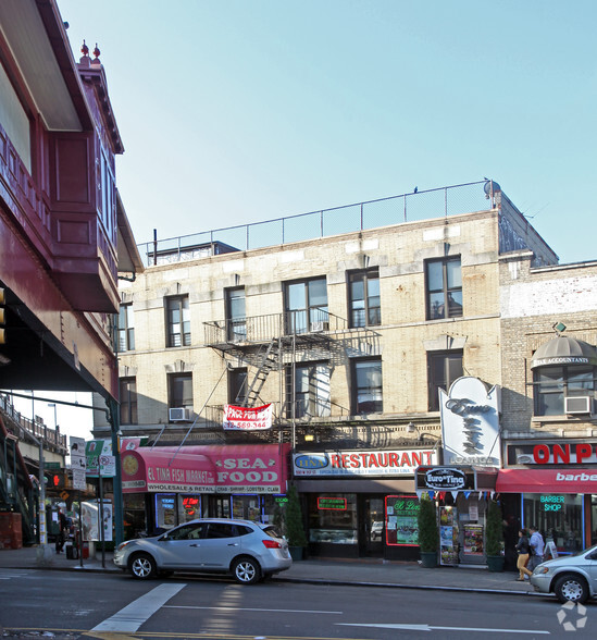 More Photos Of 500 W 207th St, New York Office For Sale