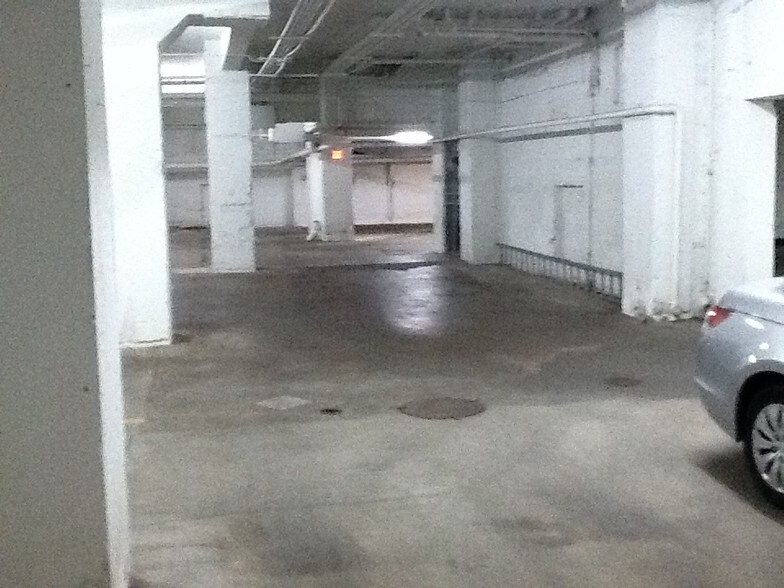 More Photos Of 79 Western Ave N, Saint Paul Apartments For Sale