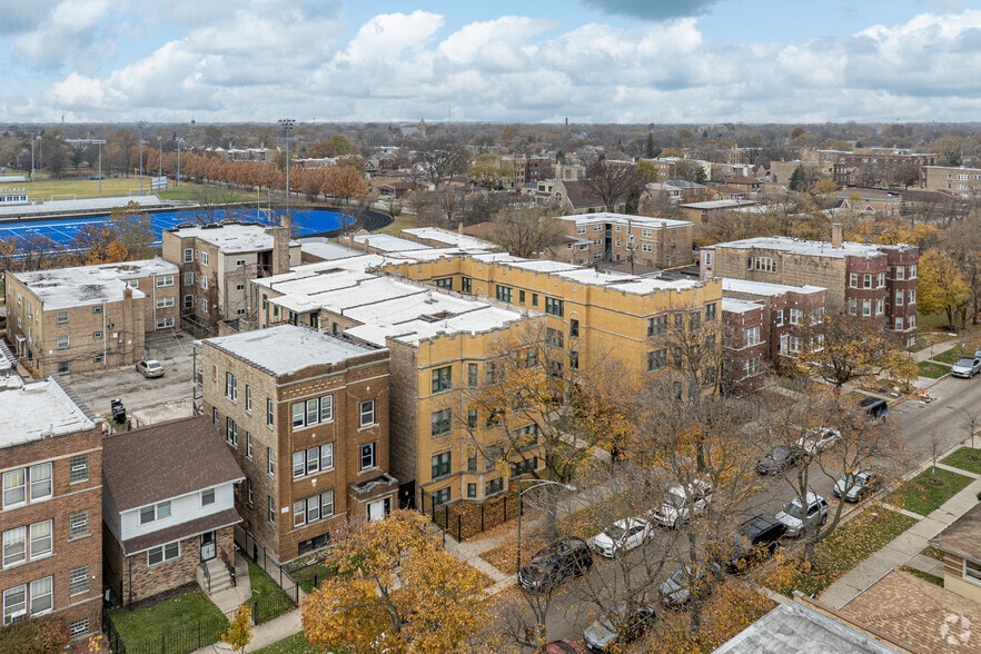 More Photos Of 10920-10930 S Vernon Ave, Chicago Apartments For Sale
