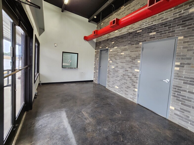 More Photos Of 10289 State Highway 66, Sapulpa Freestanding For Sale