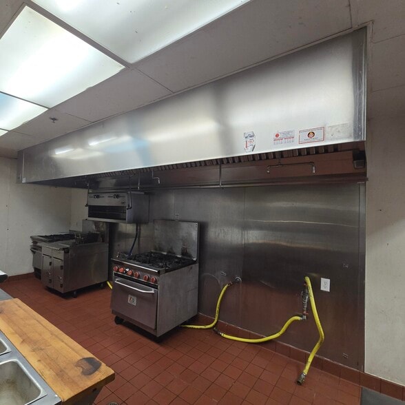 More Photos Of 1848 Portola Ave, Livermore Restaurant For Lease