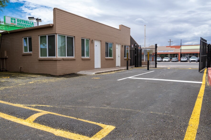 More Photos Of 2411 S 6th Ave, Tucson Apartments For Sale