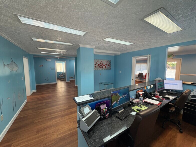 More Photos Of 808 Baltimore Pike, Bel Air Medical For Sale