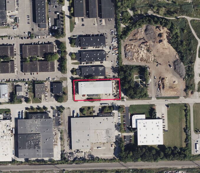 More Photos Of 32974 Glendale St, Livonia Warehouse For Sale
