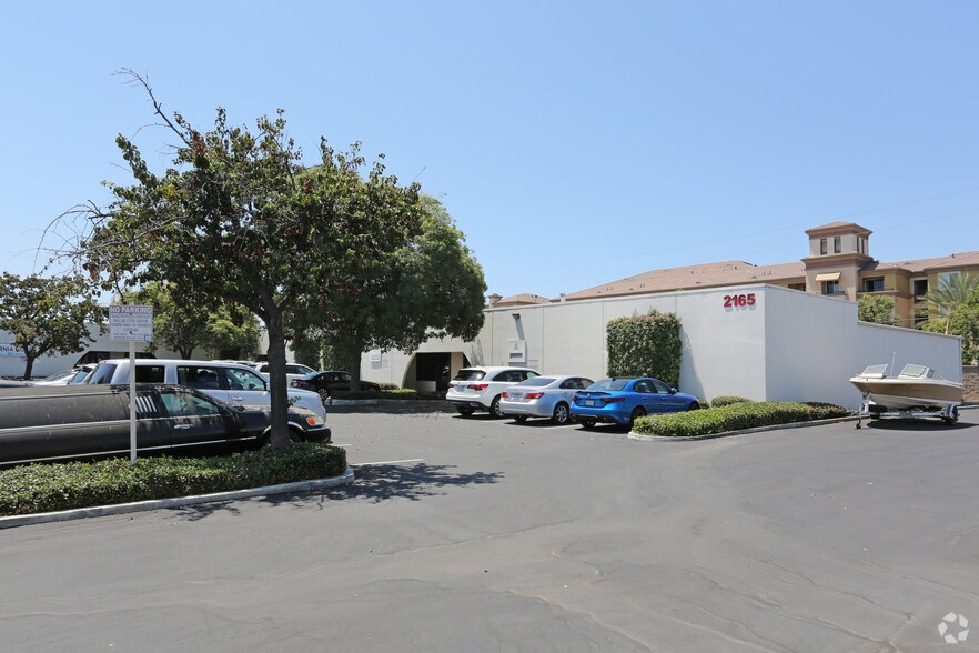 Primary Photo Of 2165 S DuPont Dr, Anaheim Warehouse For Lease