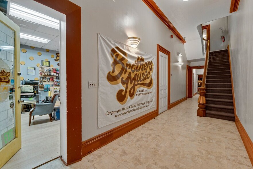 More Photos Of 2112 N Charles St, Baltimore Office For Sale