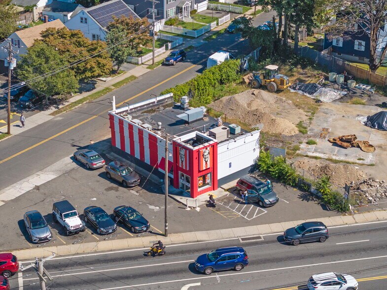 More Photos Of 325 Boston Ave, Bridgeport Fast Food For Sale