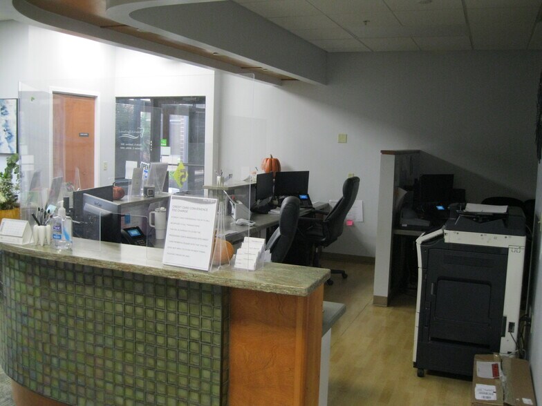 More Photos Of 1240-1248 Wrights Ln, West Chester Office For Sale