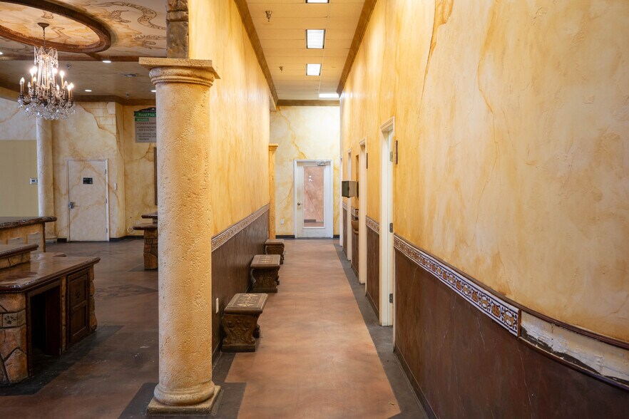 More Photos Of 33550 US Highway 19 N, Palm Harbor Freestanding For Lease