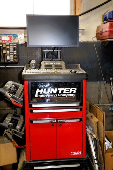 More Photos Of 229 Canal St, Brattleboro Auto Salvage Facility For Sale