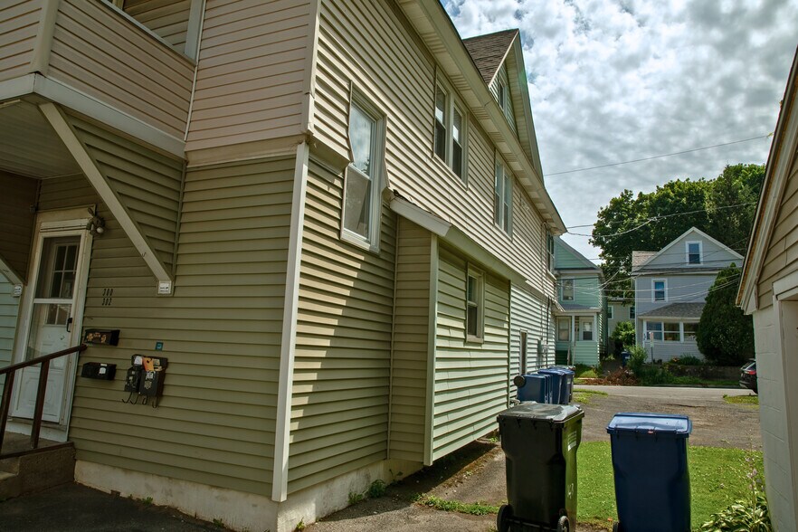 More Photos Of 300 Hixson Ave, Syracuse Multifamily For Sale