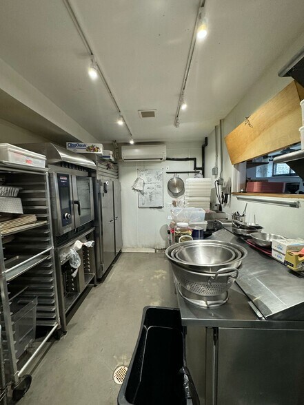 More Photos Of 1210 Halsey St, Brooklyn General Retail For Lease