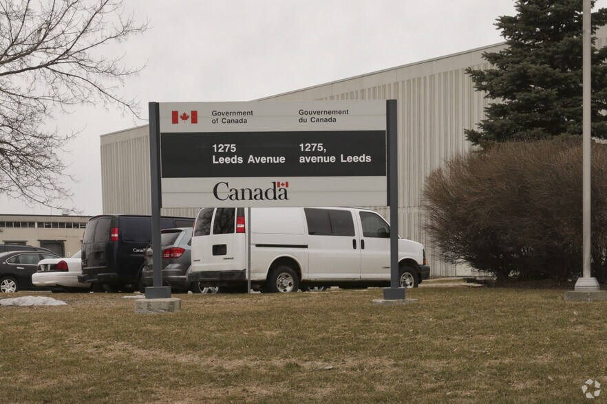 More Photos Of 1275 Humber Pl, Ottawa Light Distribution For Lease