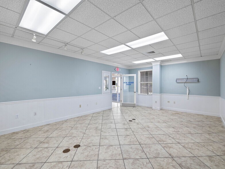 More Photos Of 35000 Emerald Coast Pky, Destin Medical For Sale