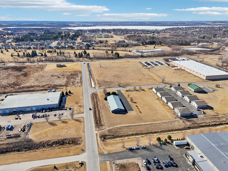 More Photos Of 680 Enterprise Dr, Lake Mills General Retail For Sale