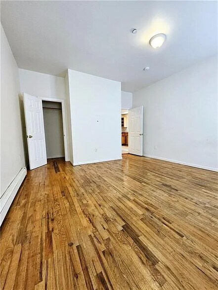 More Photos Of 70-72 Grove Ave, Staten Island Apartments For Sale