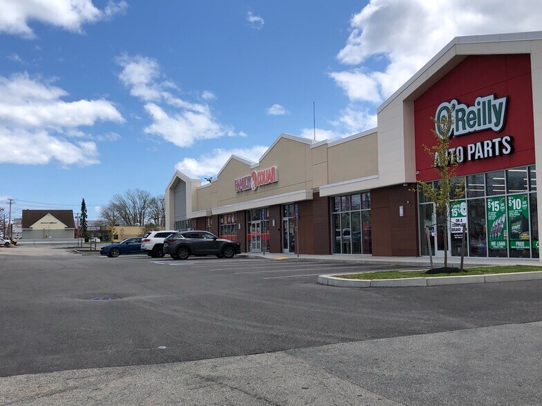 More Photos Of 9-11 Peoples Way, Fairhaven General Retail For Lease