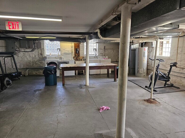 More Photos Of 5335 Delmar Blvd, Saint Louis Apartments For Sale