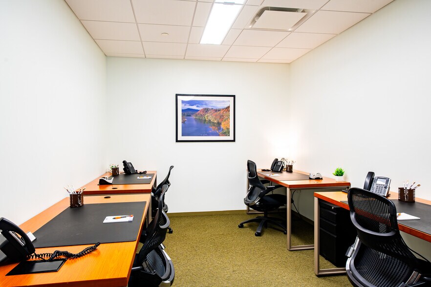 More Photos Of 1750 Tysons Blvd, McLean Coworking Space