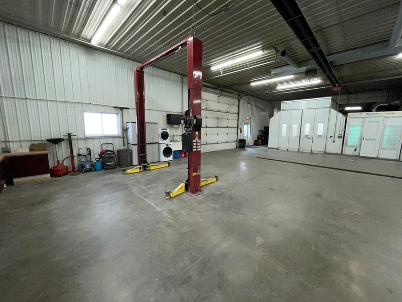 More Photos Of 505 N Cass St, Morley Auto Repair For Sale