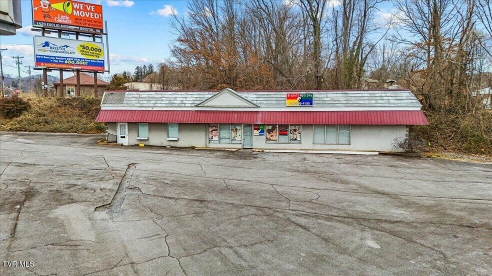 More Photos Of 601 Commonwealth Ave, Bristol General Retail For Sale