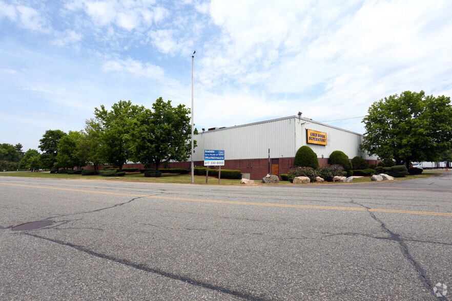 More Photos Of 40 Fordham Rd, Wilmington Distribution For Lease