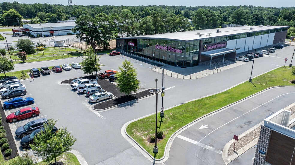 More Photos Of 4050 W Vernon Ave, Kinston General Retail For Sale