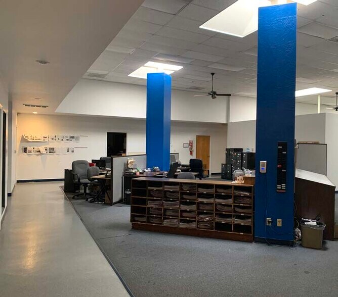 More Photos Of 315 G St, Davis Storefront Retail Office For Lease