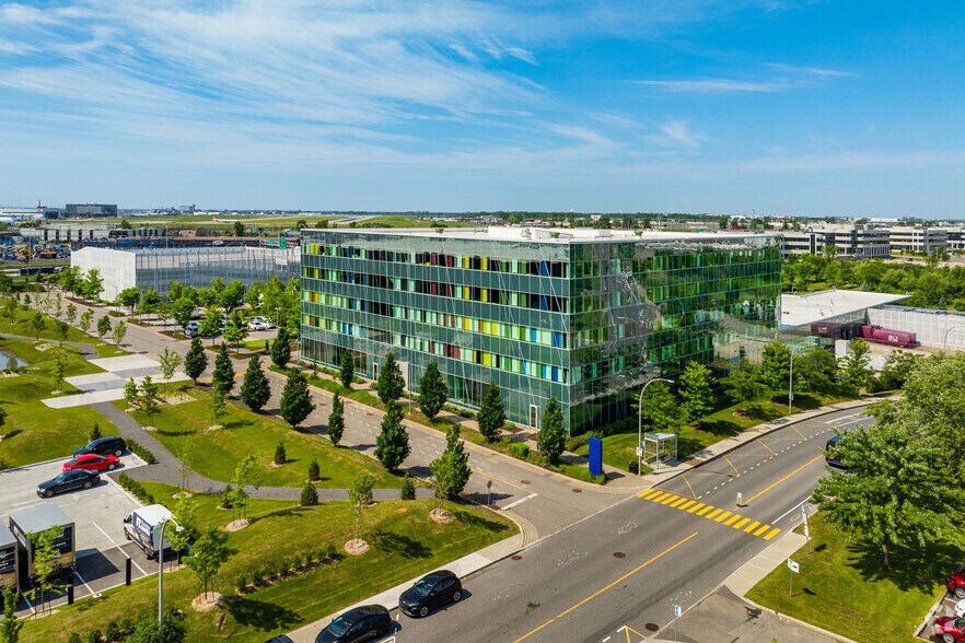 More Photos Of 8275 Rte Transcanadienne, Saint-Laurent Unknown For Lease