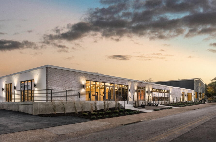 Primary Photo Of 469 Chestnut St, Nashville Freestanding For Lease