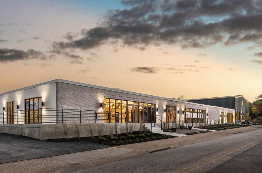Primary Photo Of 469 Chestnut St, Nashville General Retail For Lease