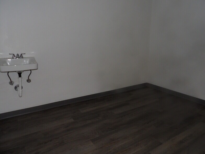 More Photos Of 765 Broadway Ave, El Centro Medical For Sale