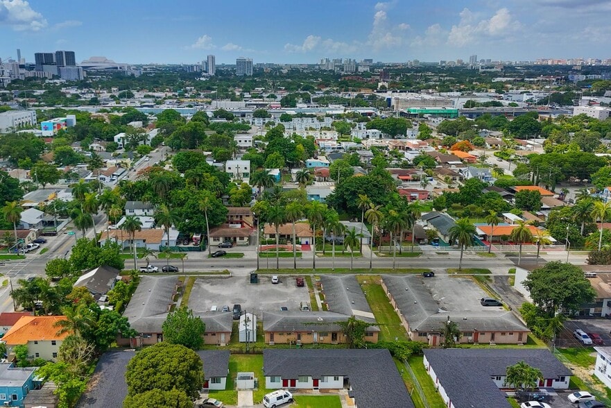 More Photos Of 1915 NW 28th St, Miami Apartments For Sale