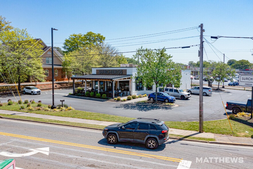 Primary Photo Of 104 S Tennessee St, Cartersville Fast Food For Sale