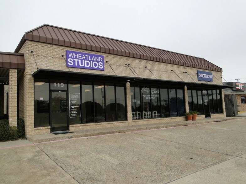 More Photos Of 115-119 W Wheatland Rd, Duncanville Unknown For Lease