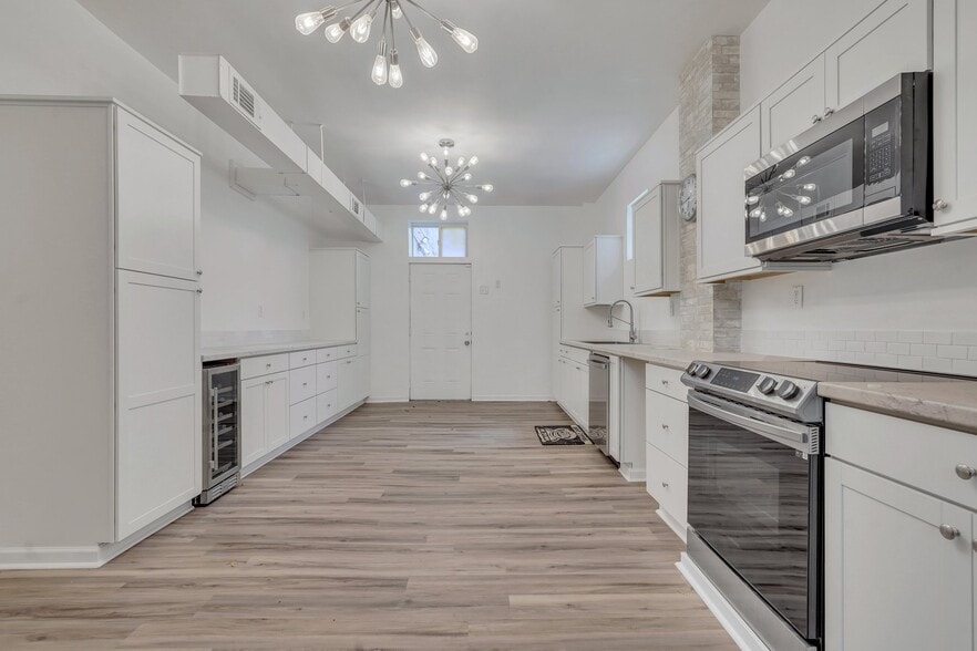 More Photos Of 1012 E Gwinnett St, Savannah Office For Lease