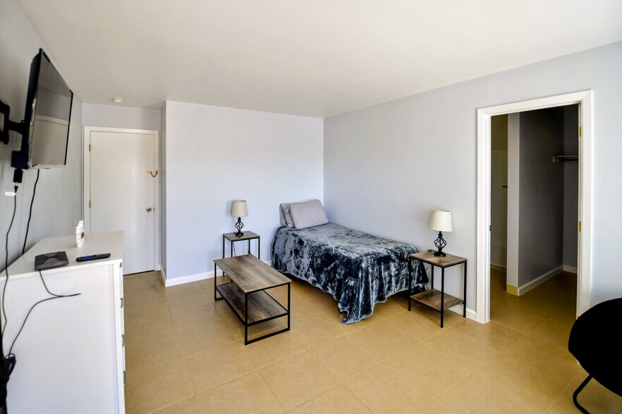 More Photos Of 2028 W College Pky, Carson City Apartments For Sale